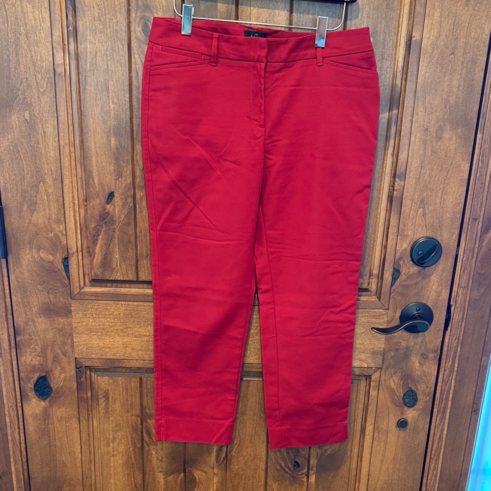 NWOT White House black market red ankle pants